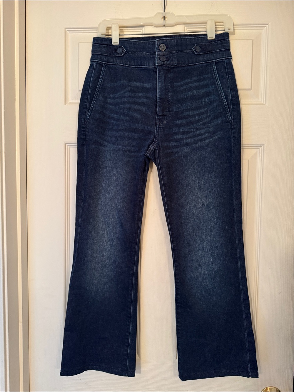 White House Black Market High-Rise Dark Blue Boot cut Jeans size 4 EUC